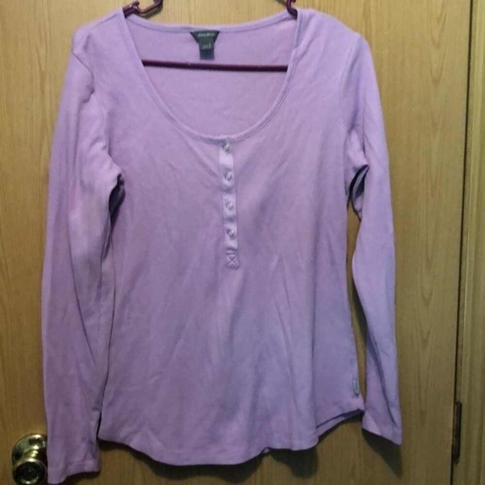 Eddie Bauer size small waffle knit long sleeve top lilac